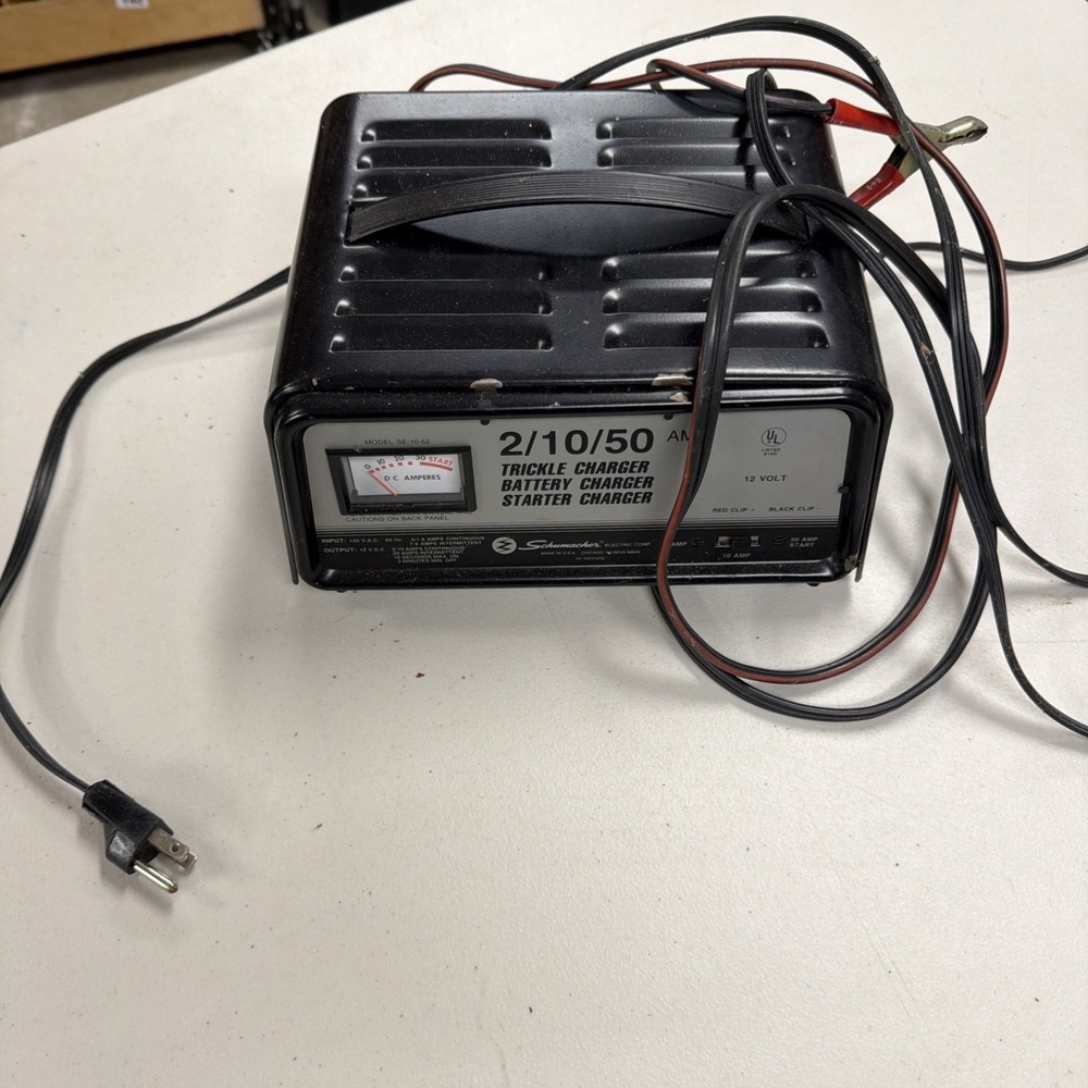 Schumacher SE-1052 ~2/10/50 Amp 12V Battery Charger Tested